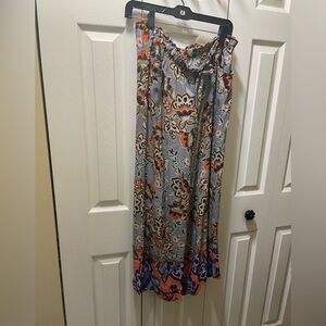 Ladies Loft wide leg pants / size Medium